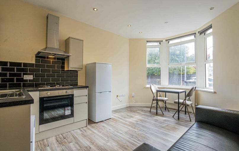 Colum Road, Maindy, Cardiff - Image 1